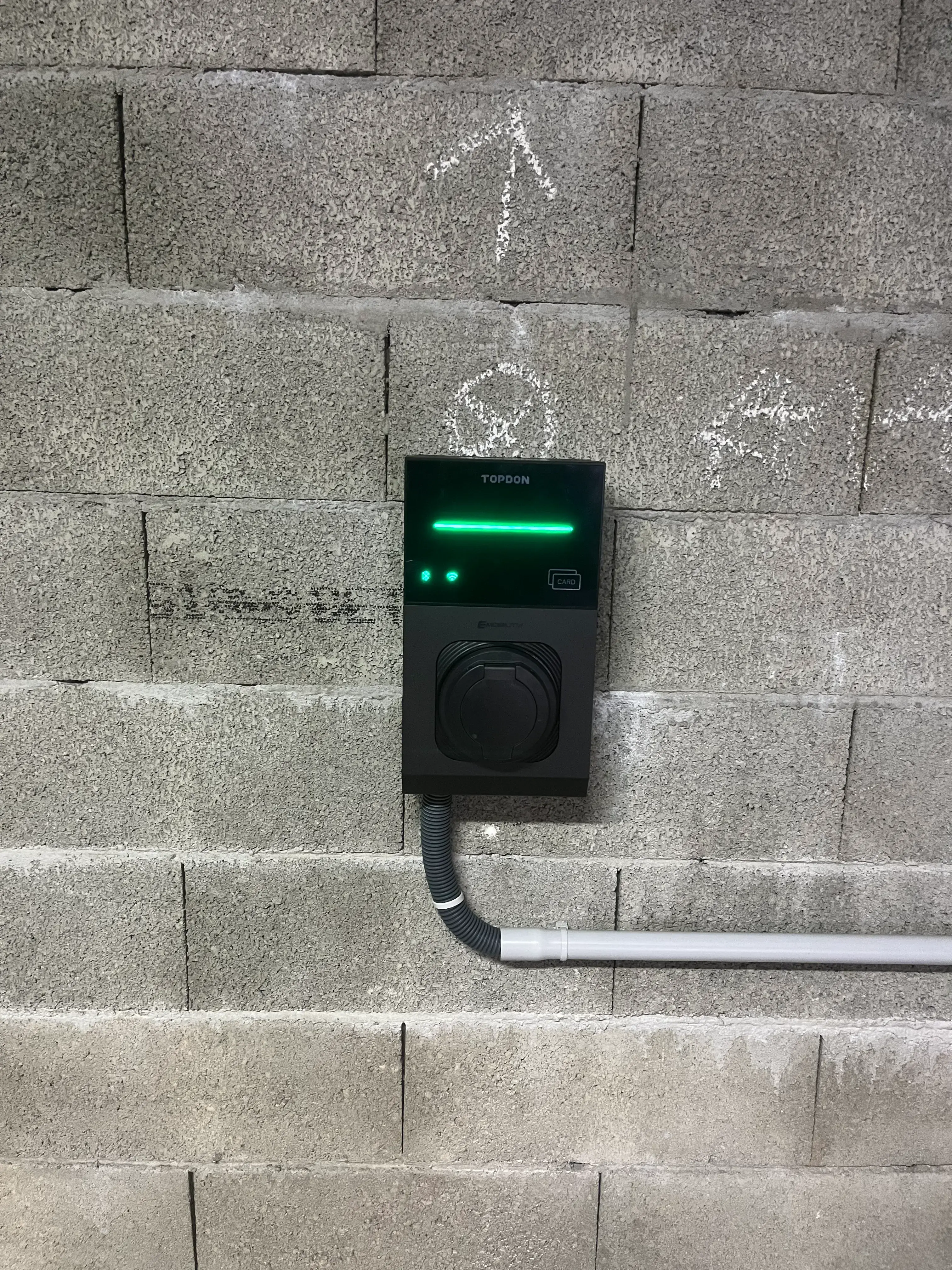 Installation borne recharge Toulouse Haute-Garonne voiture électrique